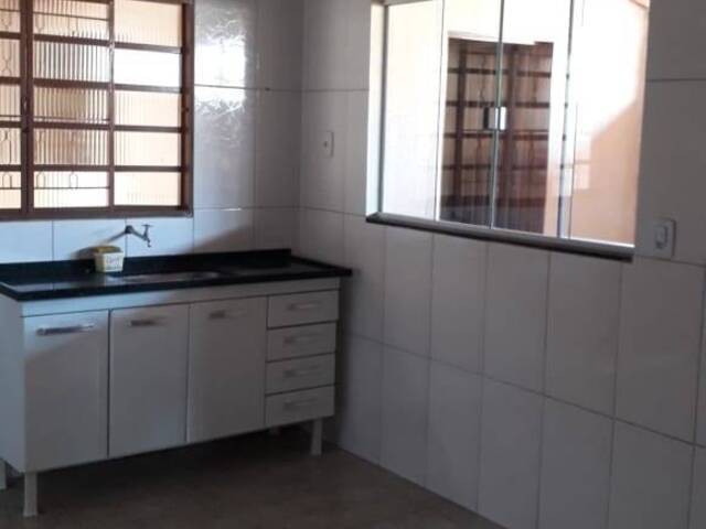 Casa para Venda em Goiânia - 5